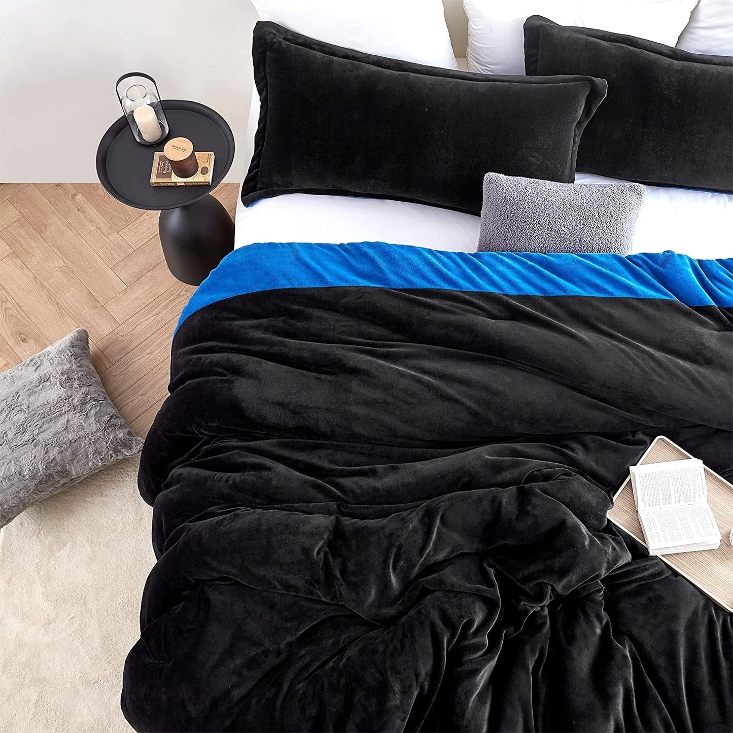 Even Heroes Need Sleep? - Coma Inducer? Oversized Comforter Set - Thickest Blue Line