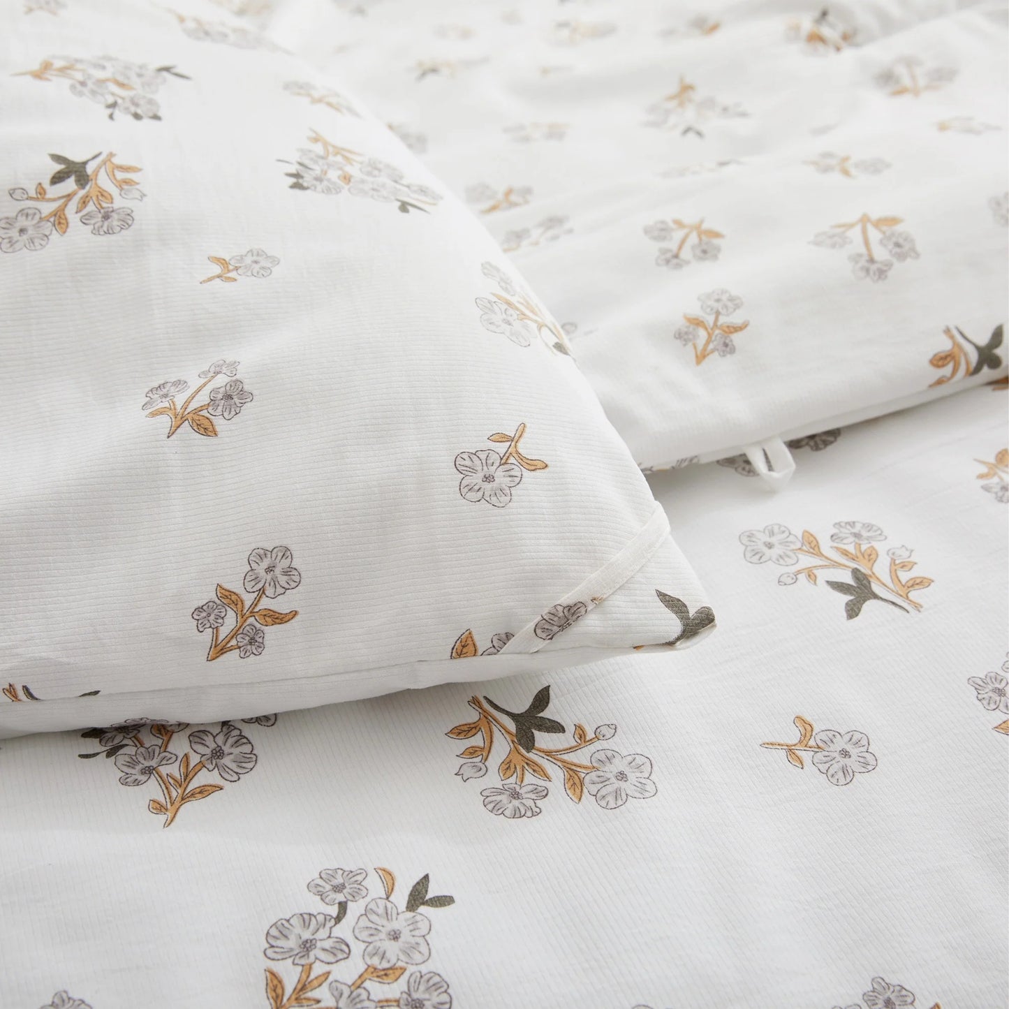 Floral Printed Comforter Set with Pillowcases, Bedding Set for All Season
