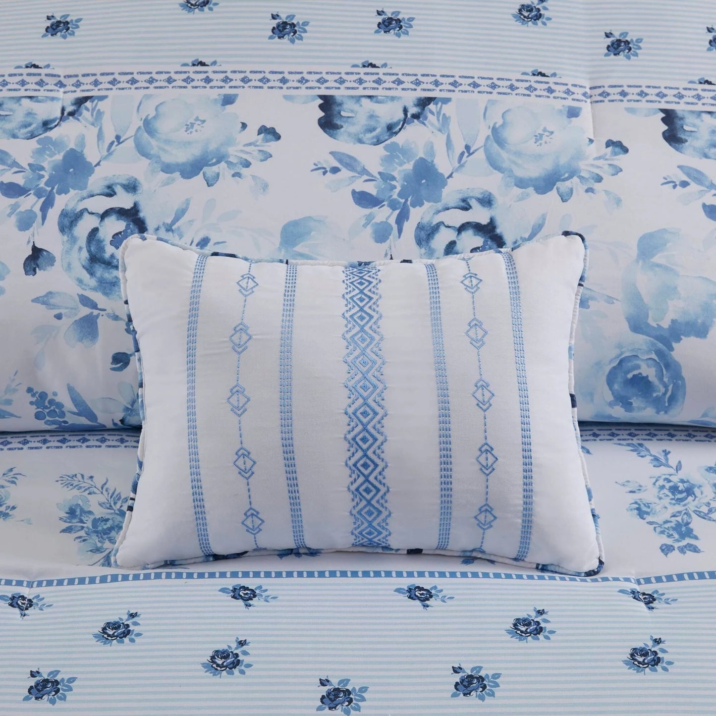 Intelligent Design Kaia Floral Striped Comforter Set