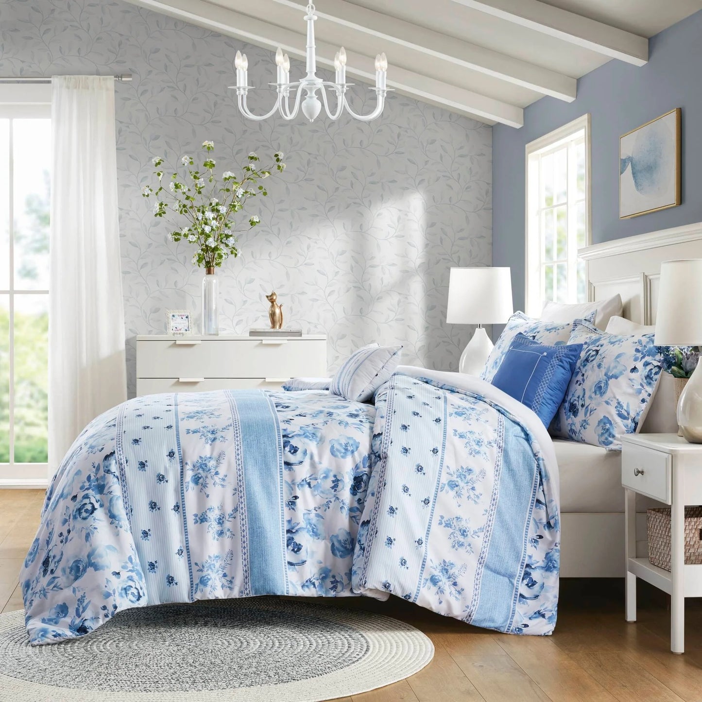 Intelligent Design Kaia Floral Striped Comforter Set