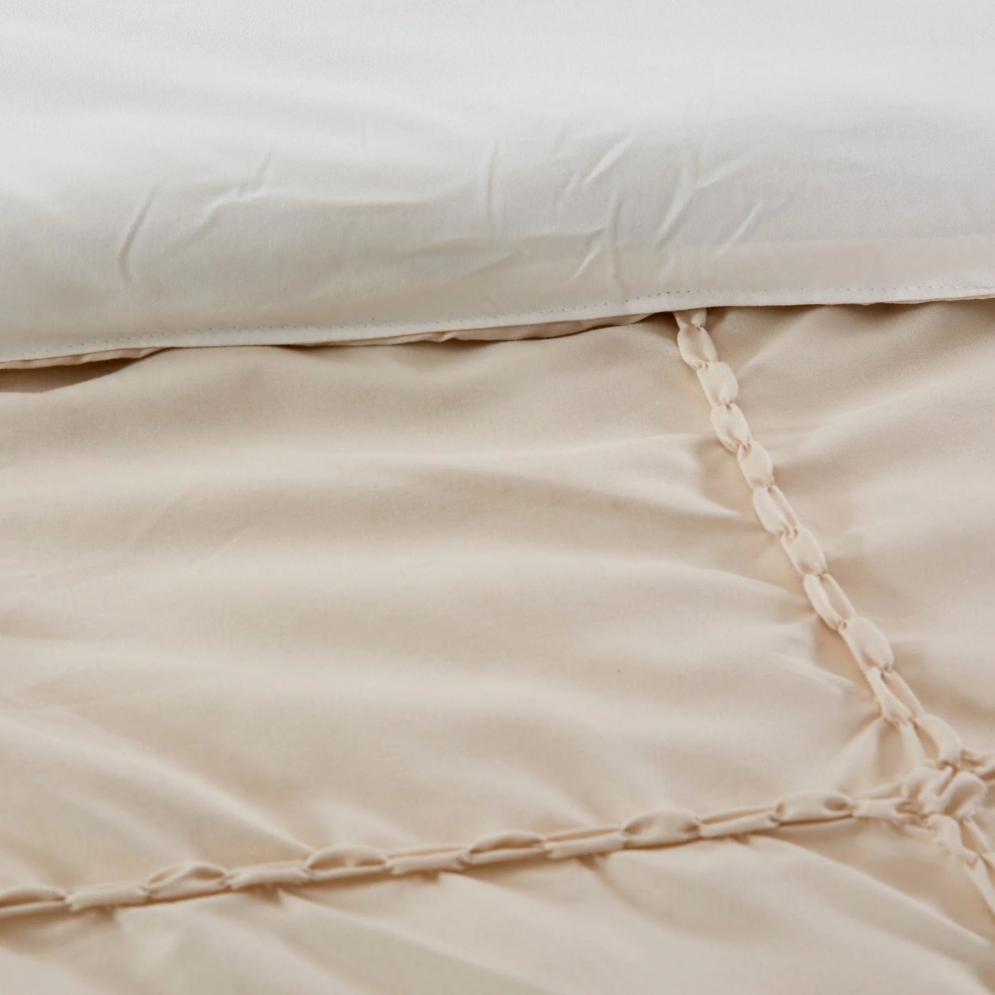 Modern Threads Janna Technique 8 Piece Comforter Set