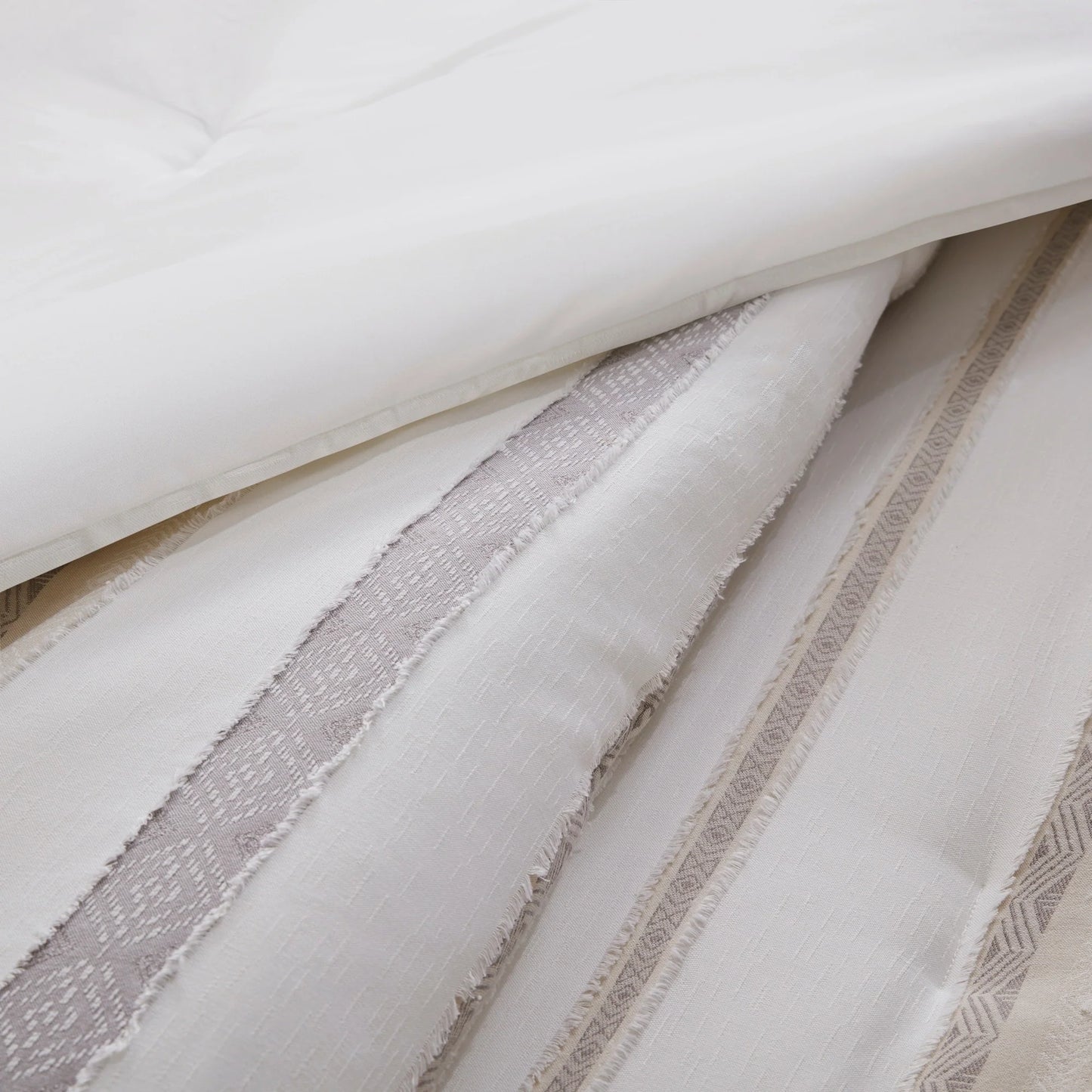 Madison Park Langley 5 Piece Clipped Jacquard Comforter Set
