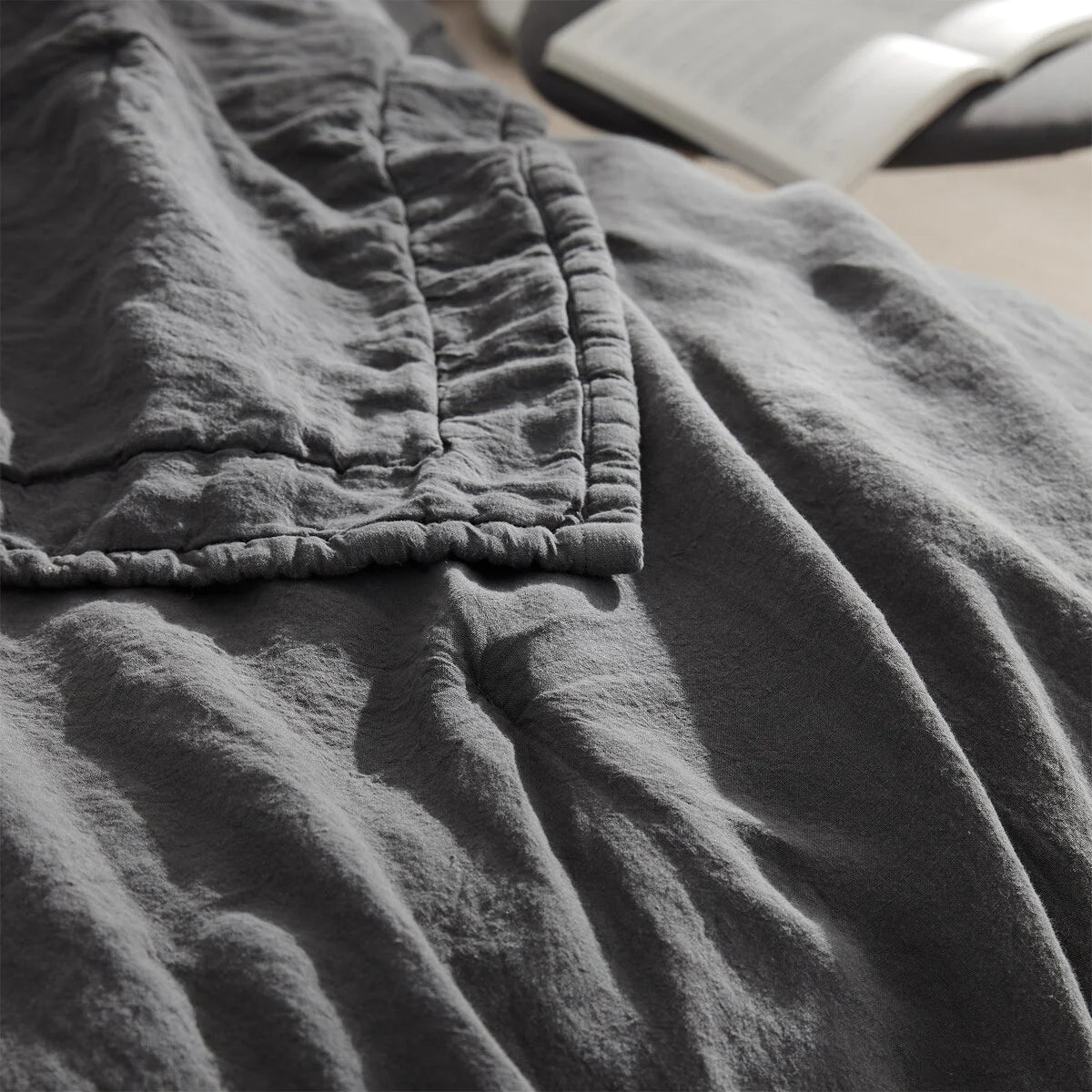 Dark Sky Reserve? - Portugal Made 100% Linen Oversized Comforter - Charcoal Gray