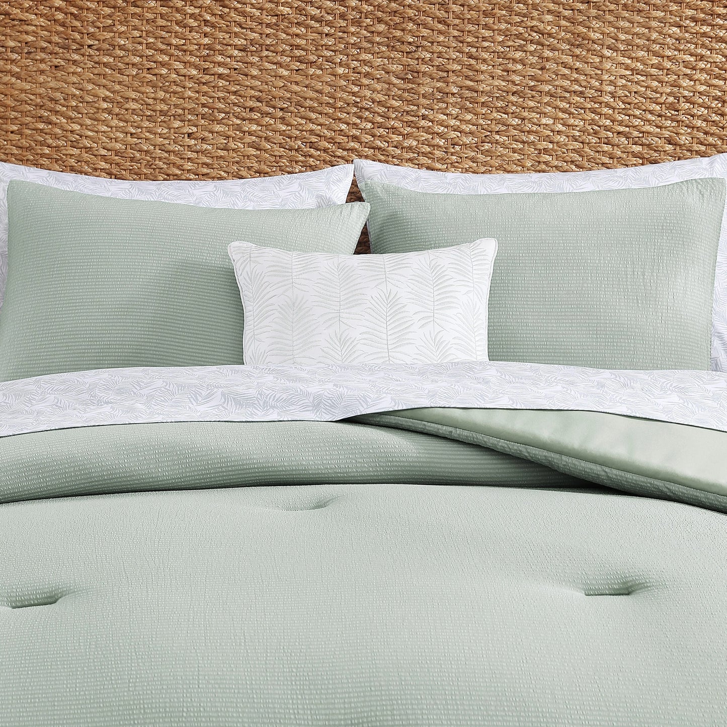 Tommy Bahama Seersucker Solid Reversible 8 Piece Comforter Bonus Set