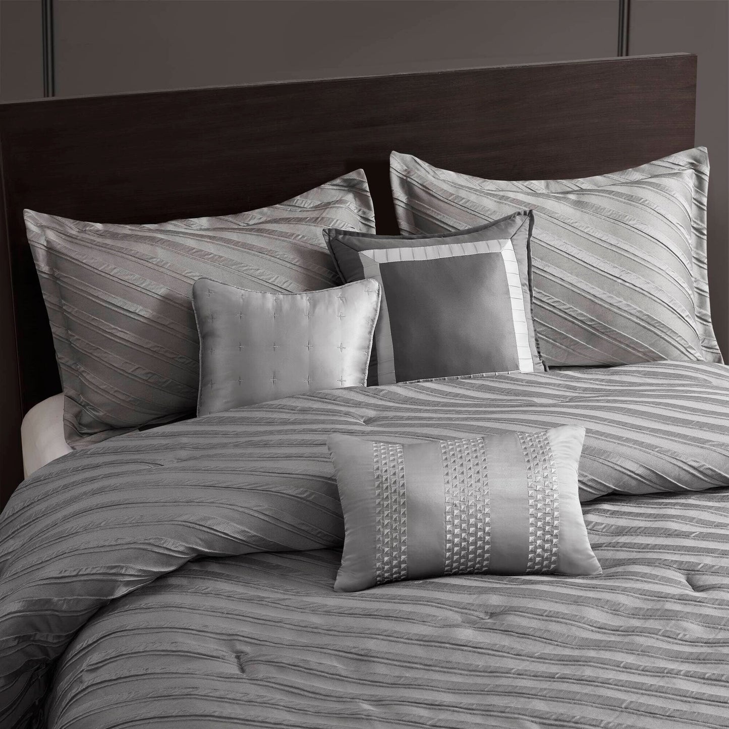 Madison Park Riva 7 Piece Comforter Set