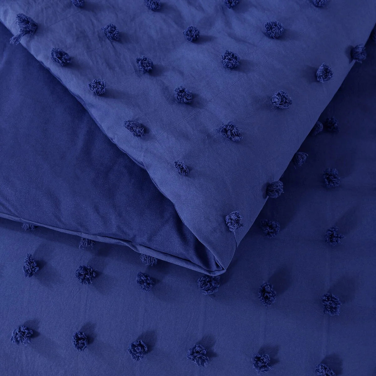 Tufted Design Jacquard Comforter Set
