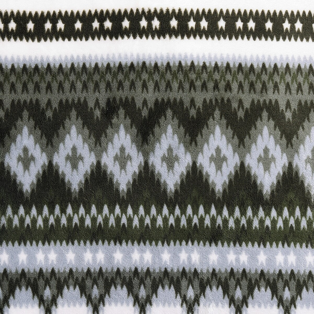 Eddie Bauer Shelton Fair Isle Plush Reversible Comforter Set