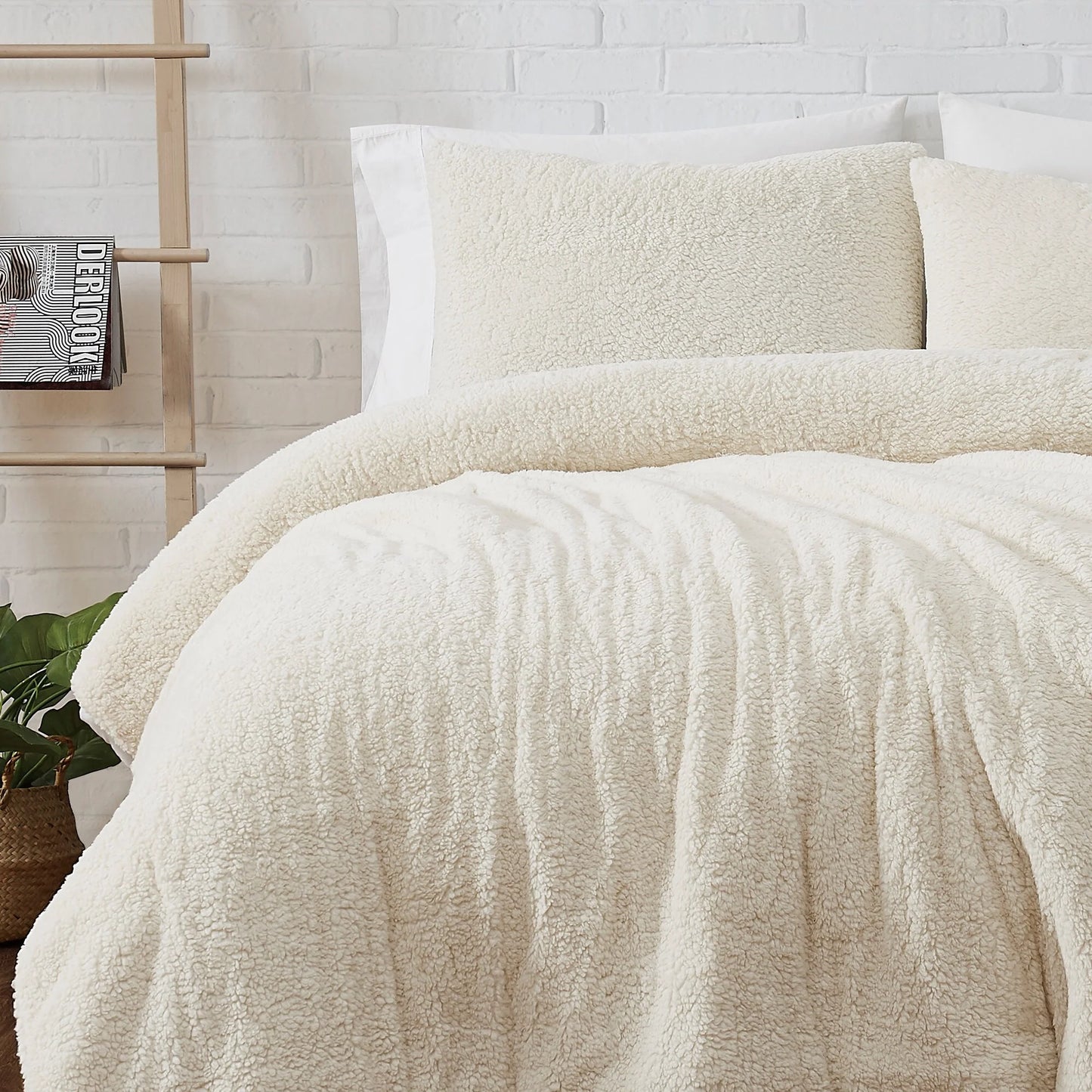Brooklyn Loom Marshmallow Sherpa Comforter Set