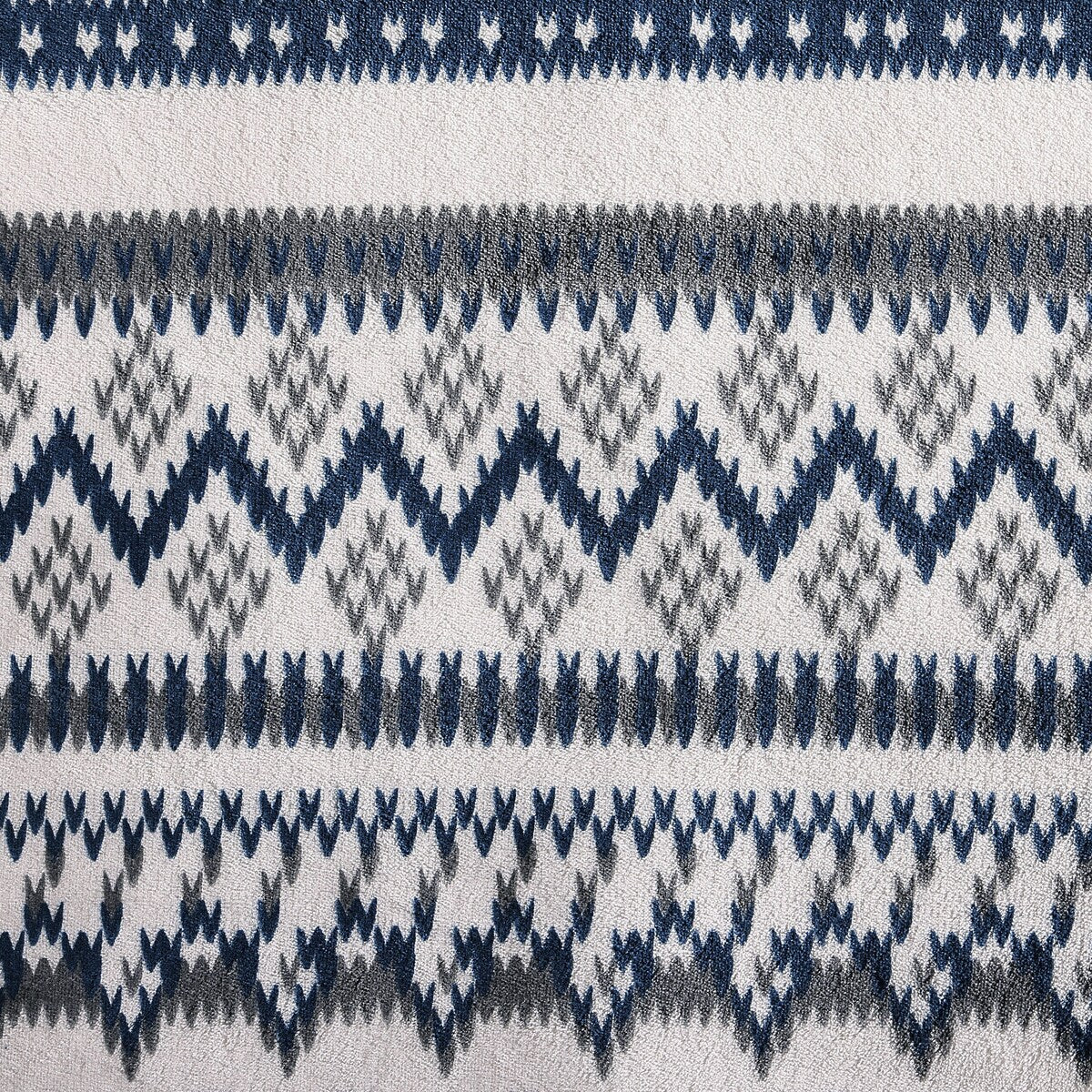 Eddie Bauer Shelton Fair Isle Plush Reversible Comforter Set