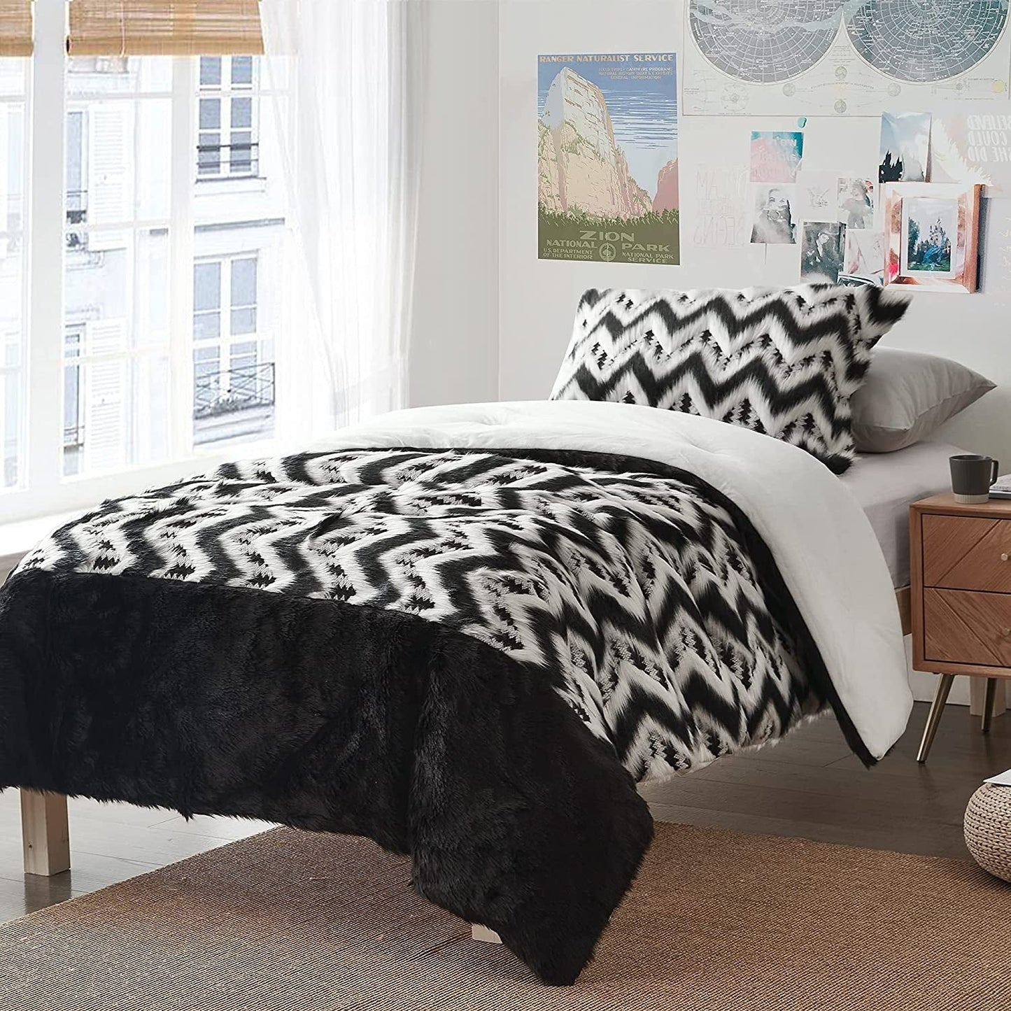 Fancy Meeting You Here - Coma Inducer? Oversized Comforter Set with White Reverse