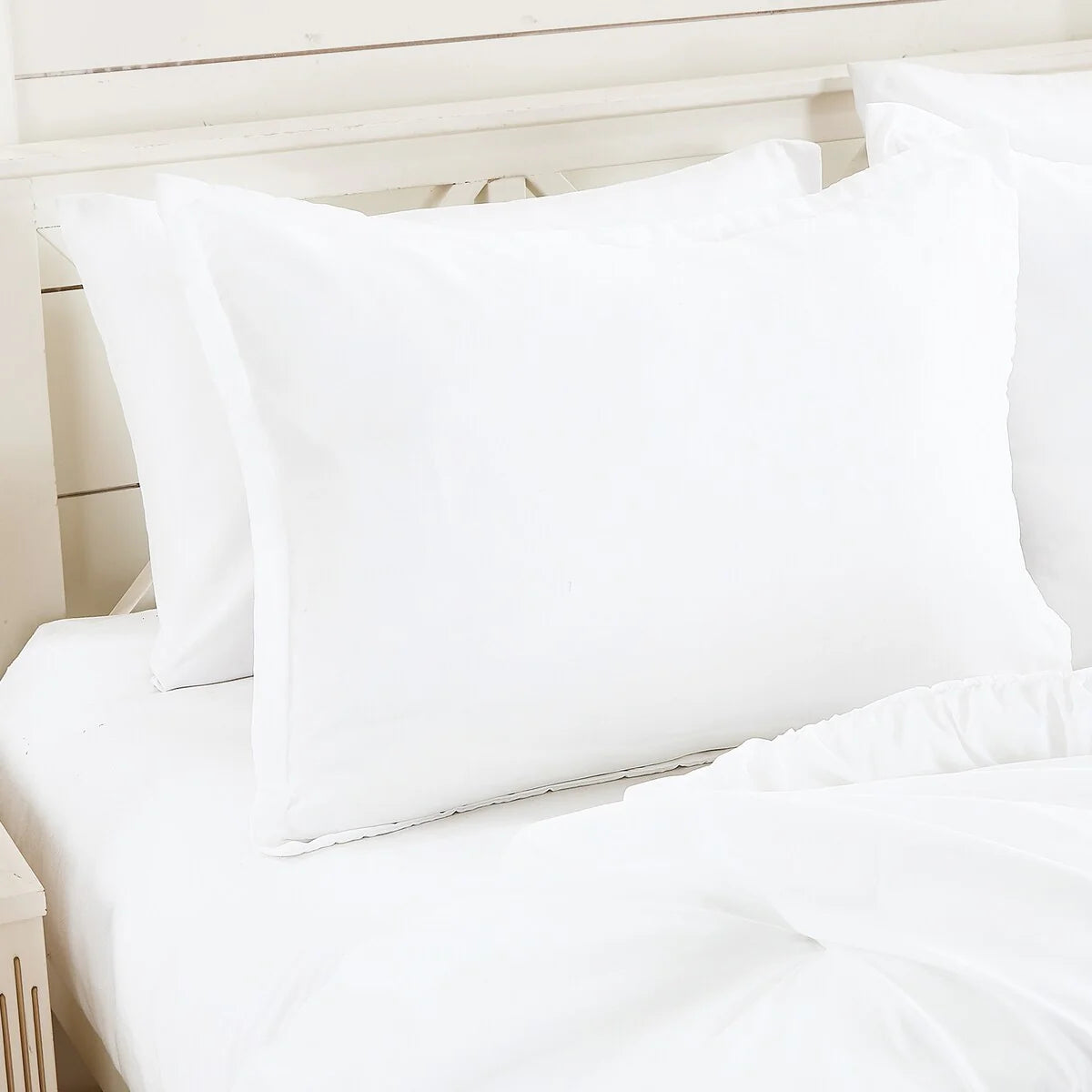 Jina Luxury 7 Piece Comforter Set