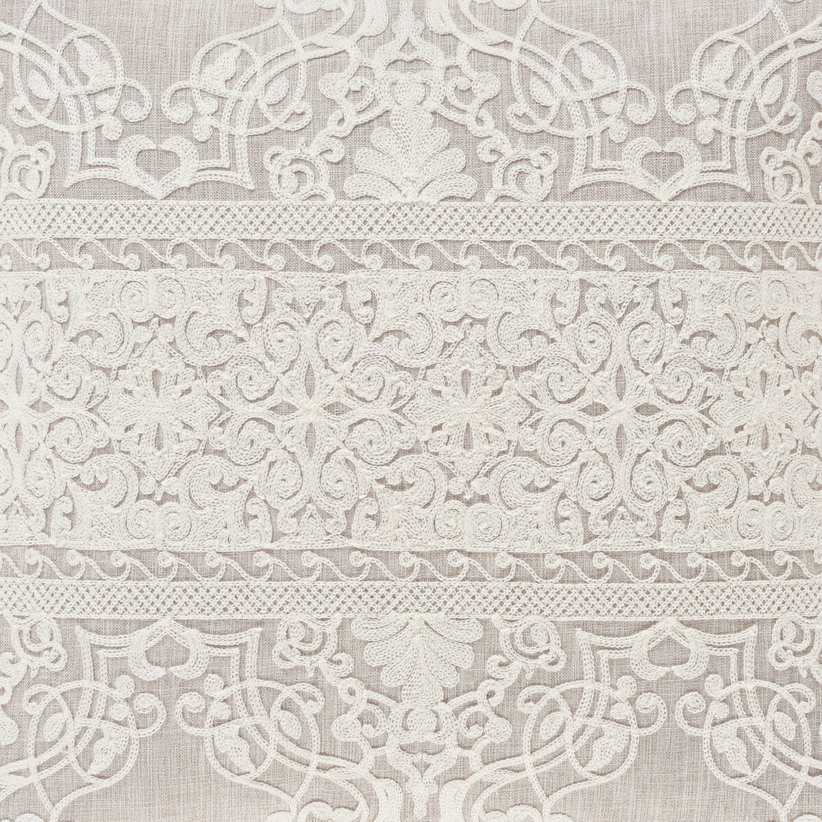 J. Queen New York Lauralynn Comforter Set