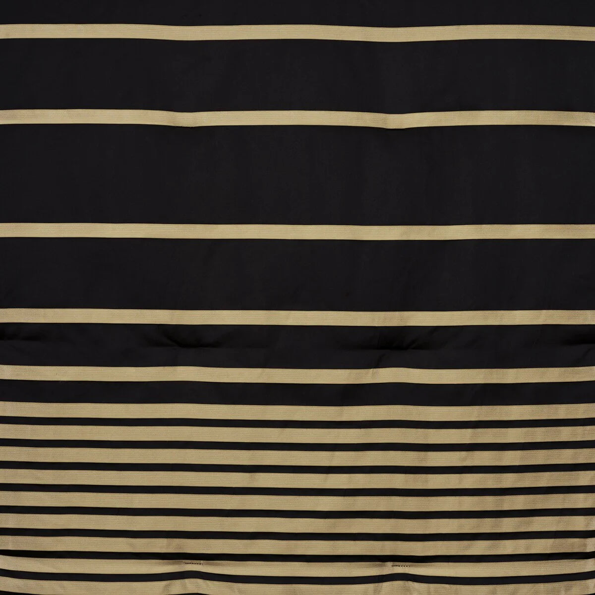 Calvari Black And Gold Comforter Set