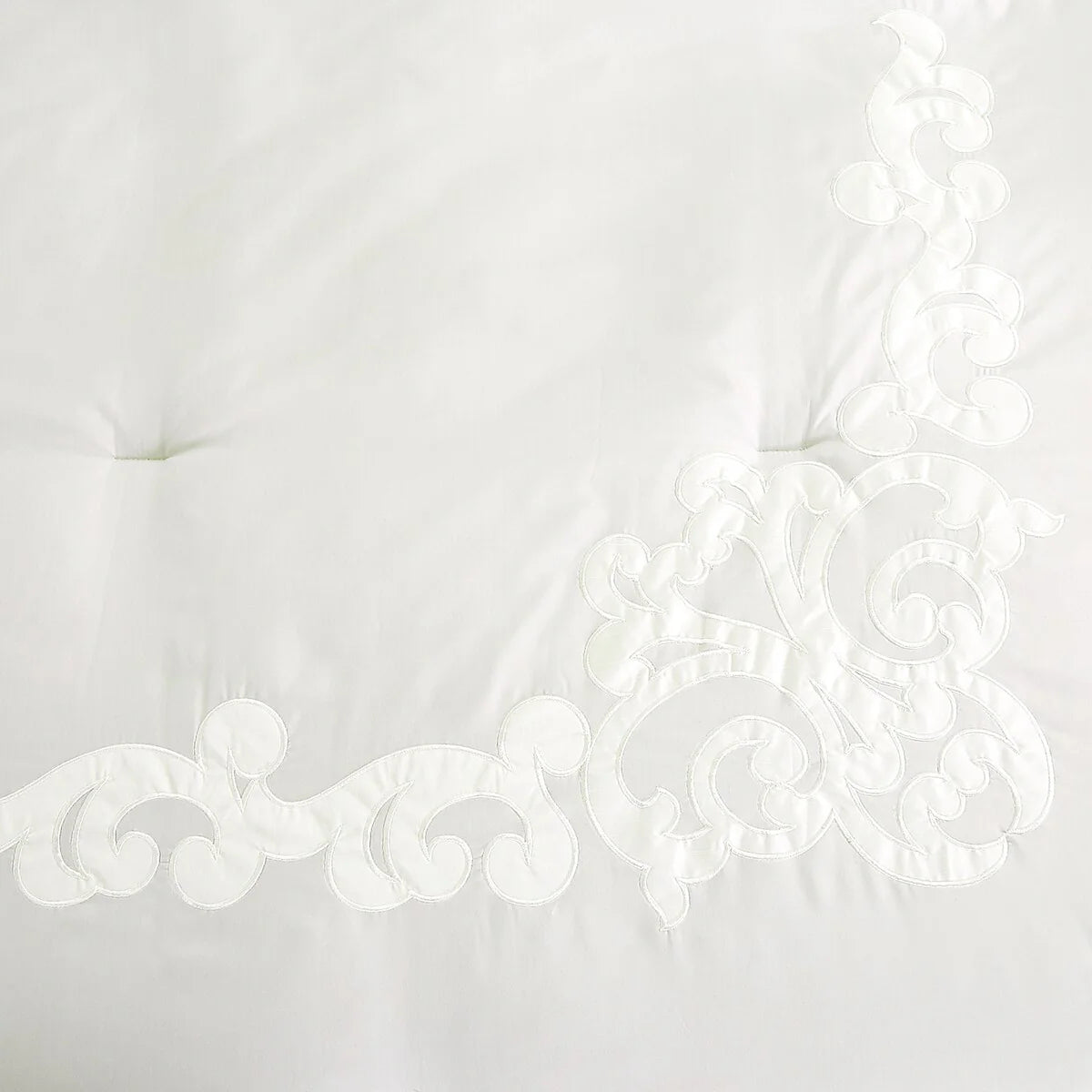 Givon Luxury 7 Piece Comforter Set