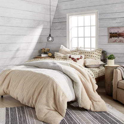 G.H. Bass & Co. Colorblock Sherpa Comforter Set