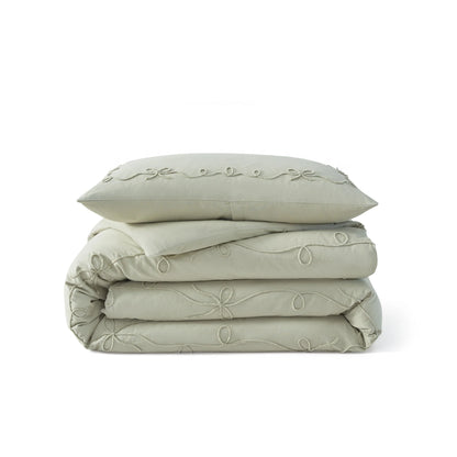 Peri Home Sasha Bows Comforter Set
