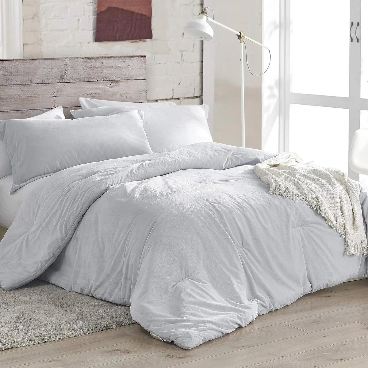 Icelandic Nights - Coma Inducer? Oversized Comforter Set - Arctic Ice