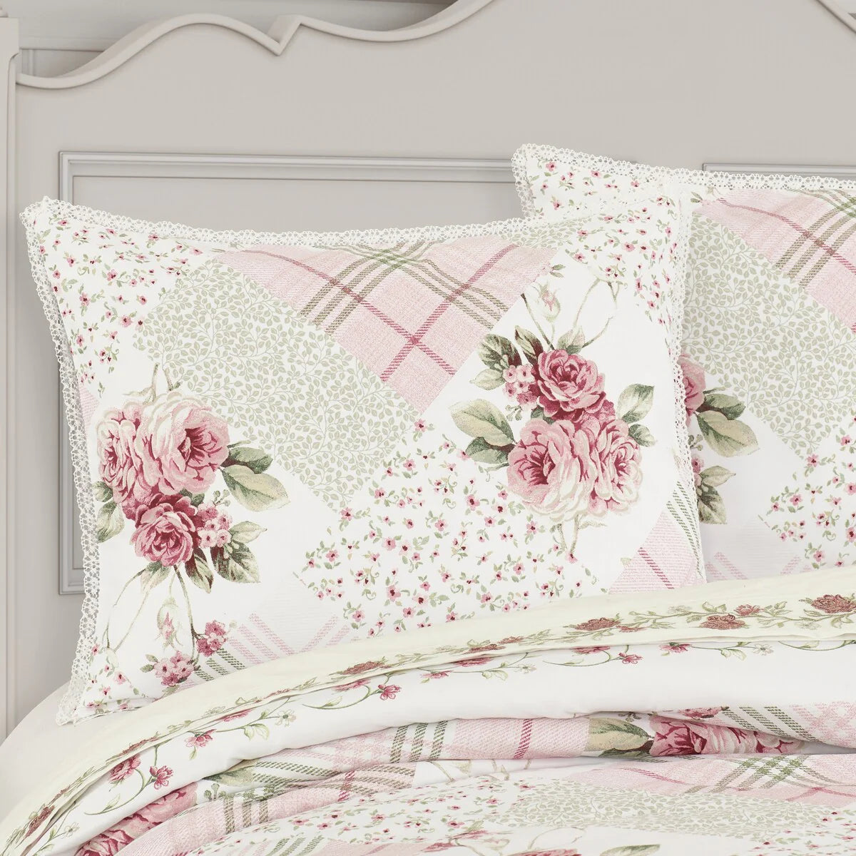Bungalow Comforter Set