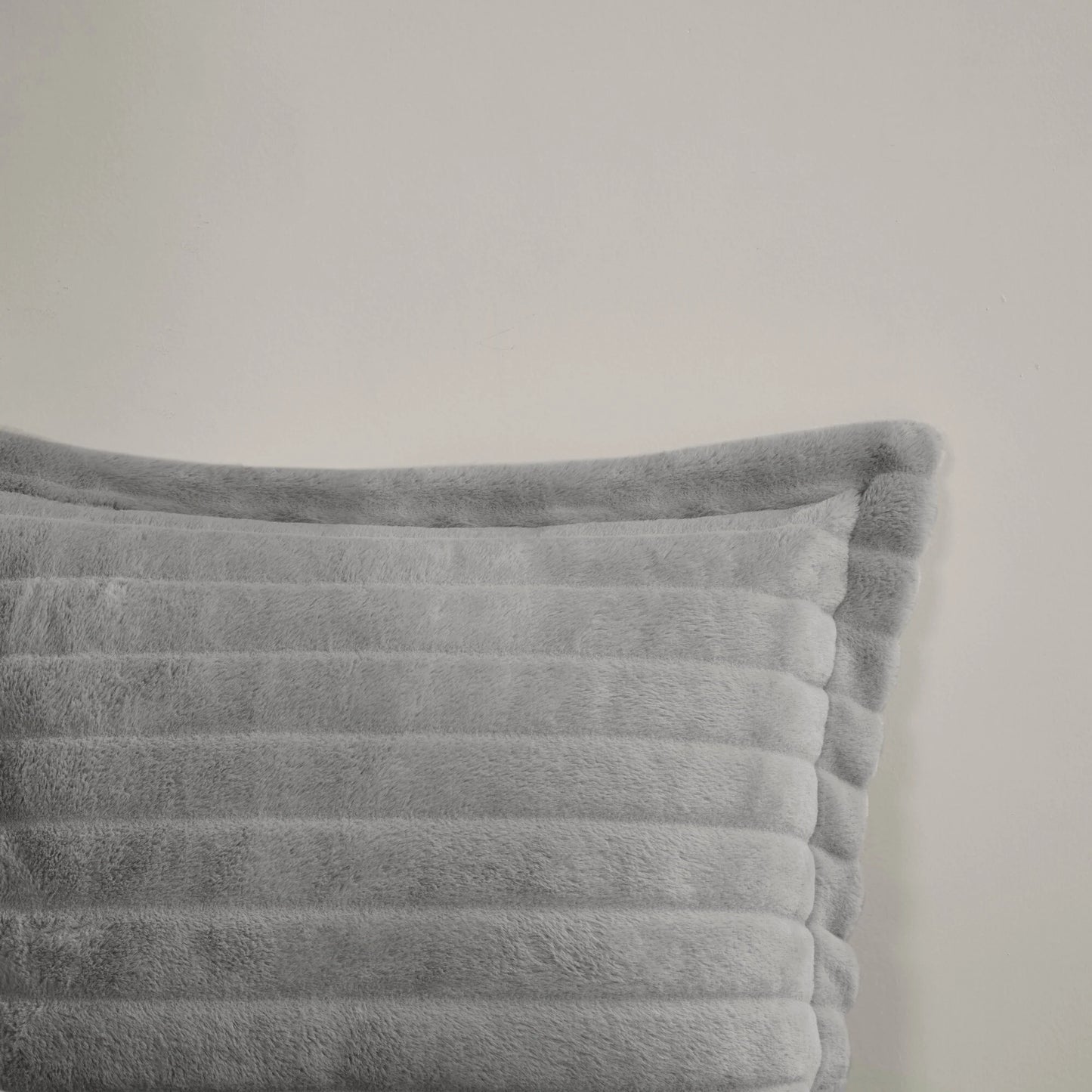 Madison Park Eve Faux Fur Comforter Set