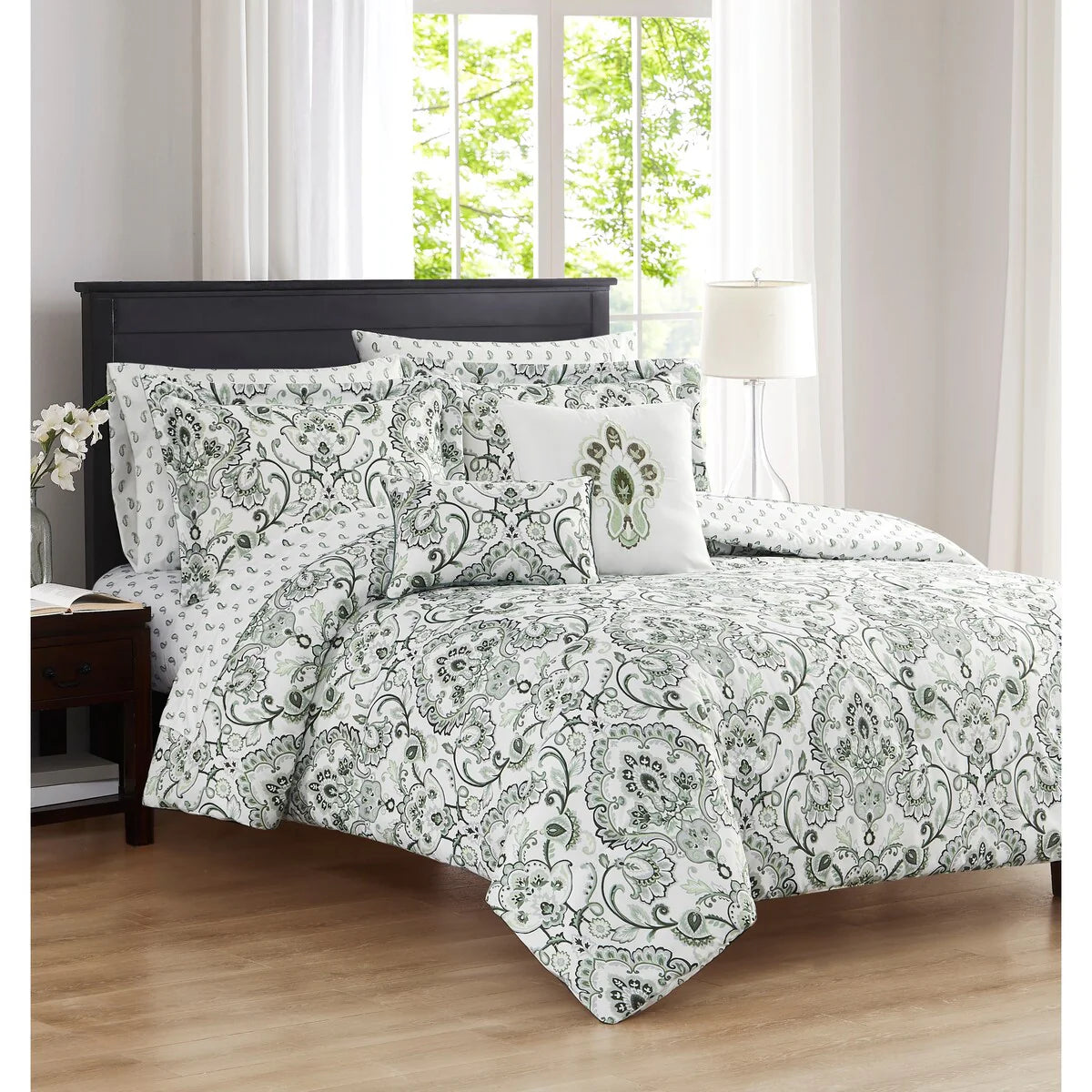 Bethpage collection 9-Piece Comforter with Sheet Set