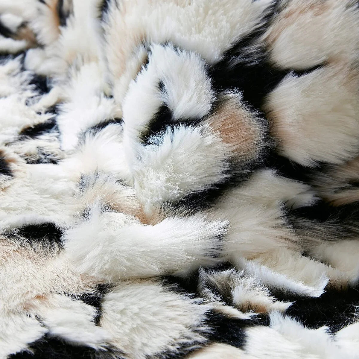 That's What an Ocelot's Tummy Looks Like - Coma Inducer? Oversized Comforter Set with White Reverse