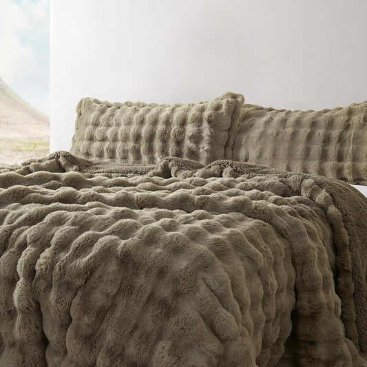 Snowball Chunky Bunny - Coma Inducer? Oversized Comforter Set - Olive Earth