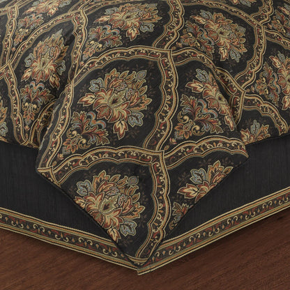 Michalina Comforter Set