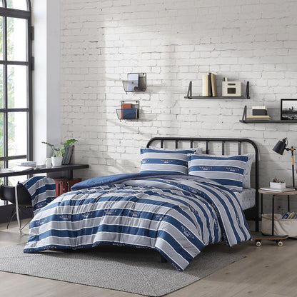 Nautica Thorton Lake Reversible Grey Multi-Piece Bed Set