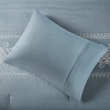 Intelligent Design Mabel Embroidered Comforter Set