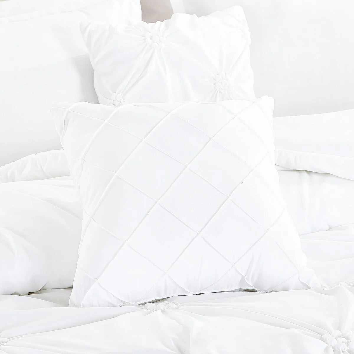 Jina Luxury 7 Piece Comforter Set