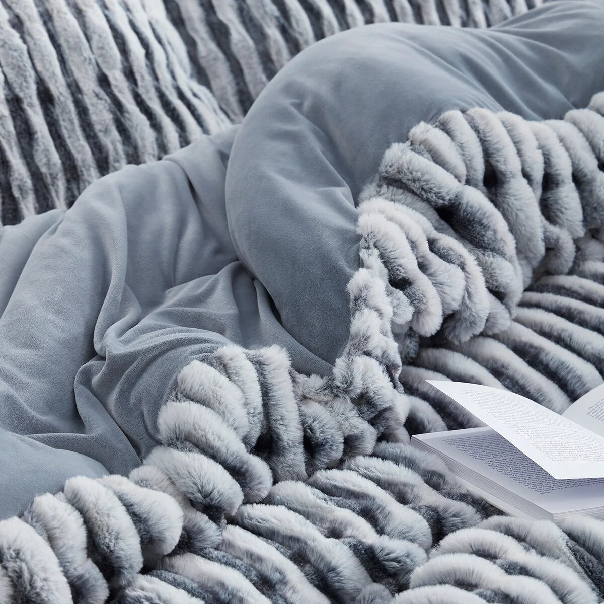 Freezin Waters - Coma Inducer? Oversized Comforter Set - Frosted Navy