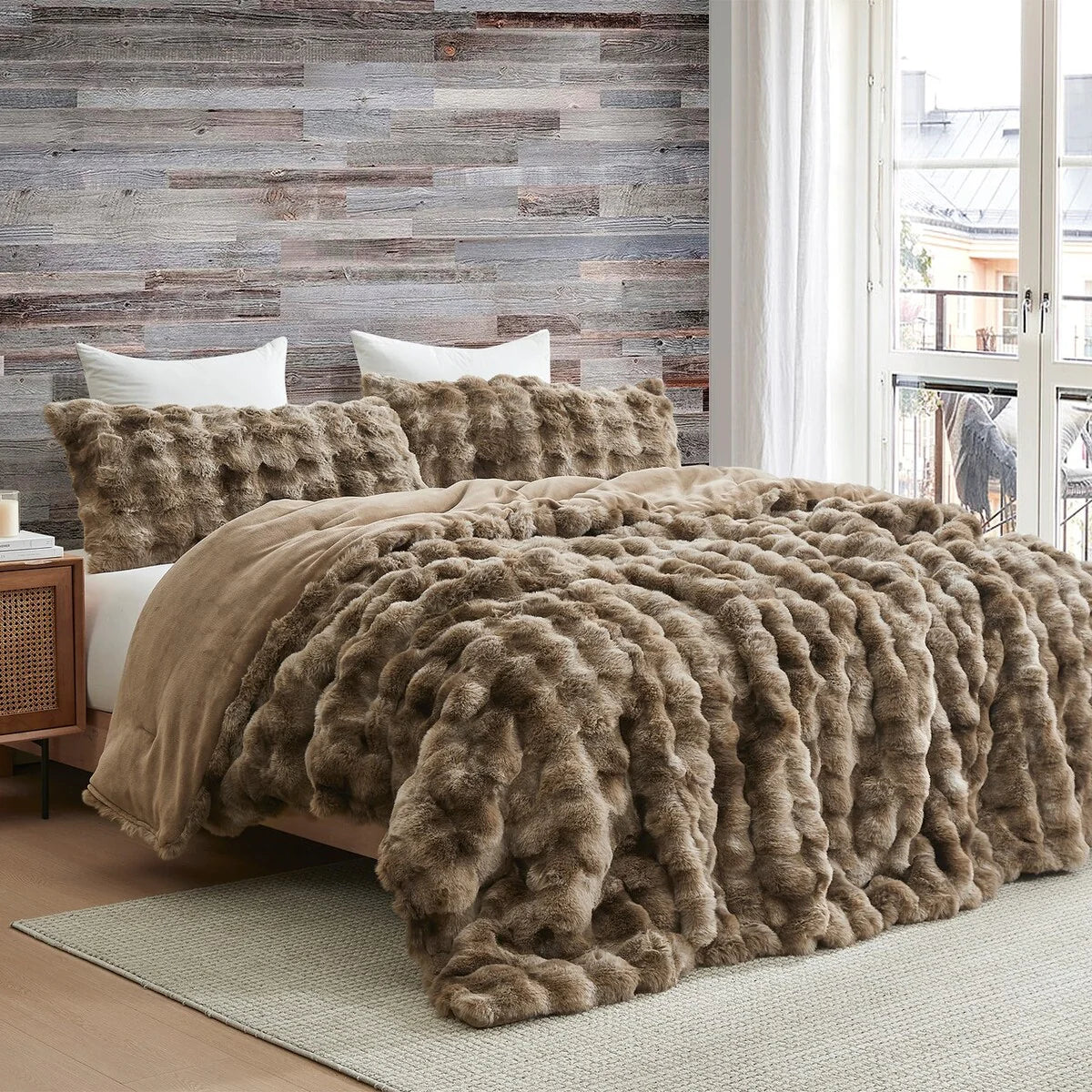 Beary Soft - Coma Inducer? Oversized Comforter Set - Kodiak Brown