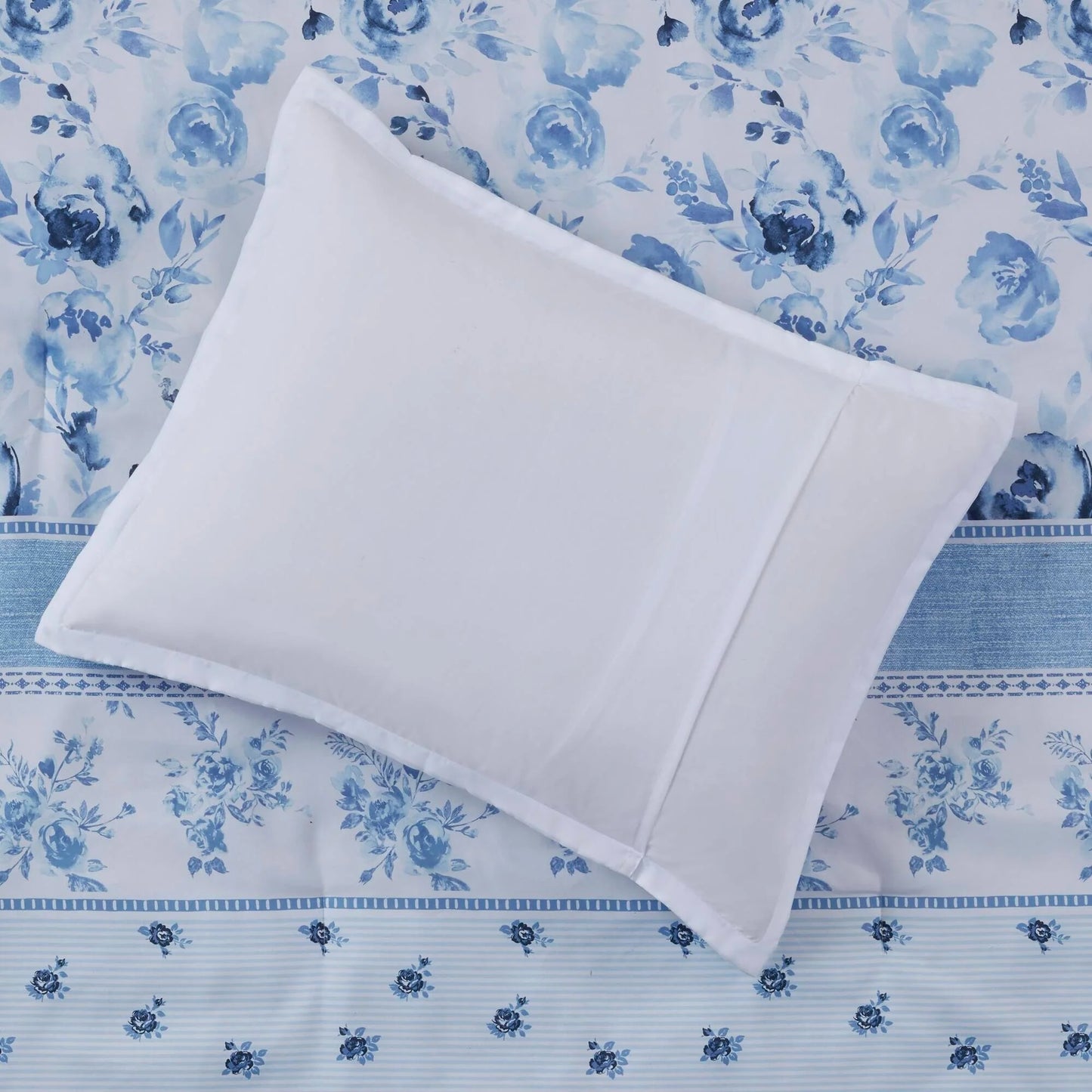 Intelligent Design Kaia Floral Striped Comforter Set