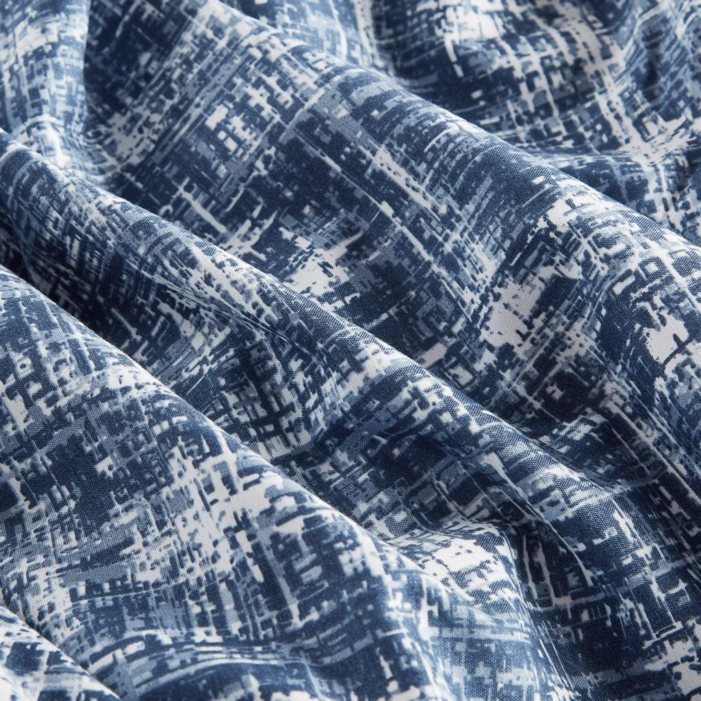 Chelsea Square Maca Modern Reversible Comforter Set