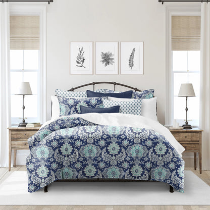 Osha Blue/Aqua Comforter and Pillow Sham(s) Set