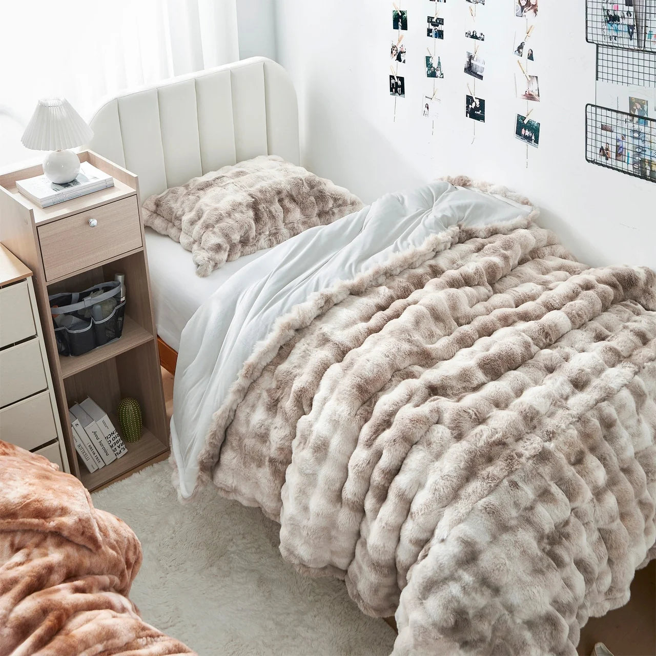 Redhaired Husky - Coma Inducer? Oversized Comforter Set