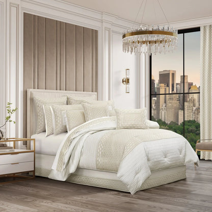 J. Queen New York Metropolitan Comforter Set