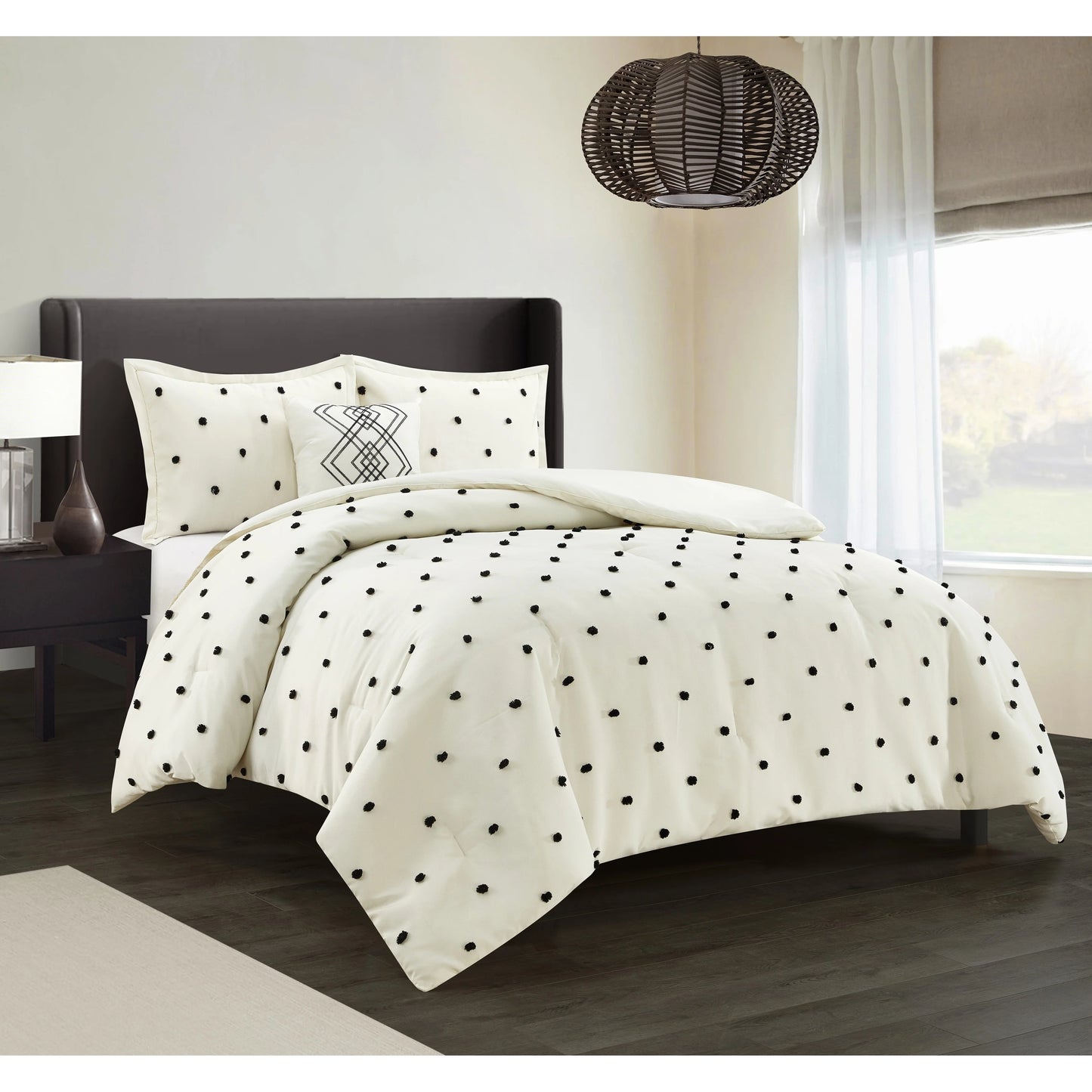 Nanshing Donna 4-Piece Polka Dots Comforter Set