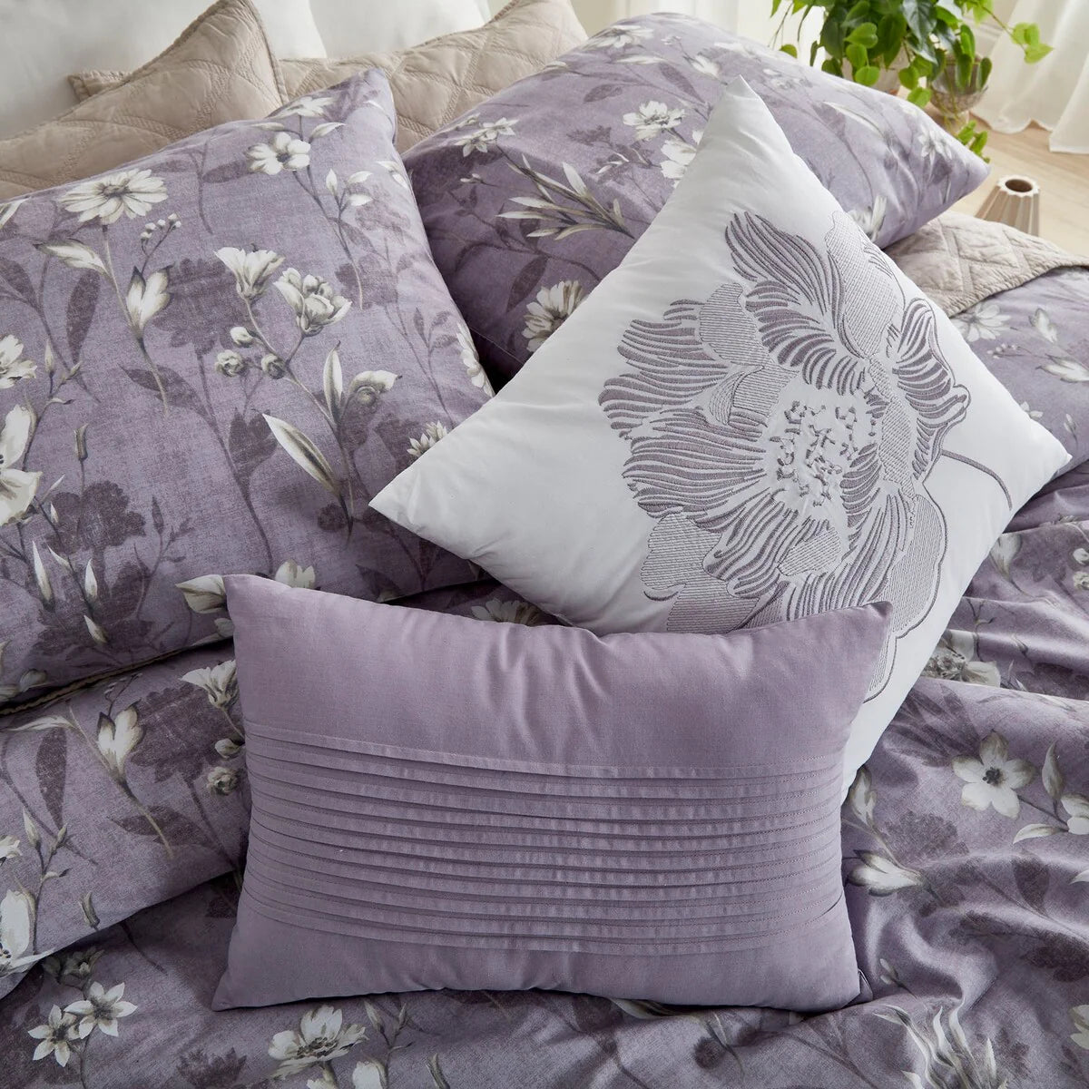 Anne Klein Halsbury Comforter Set Lavender