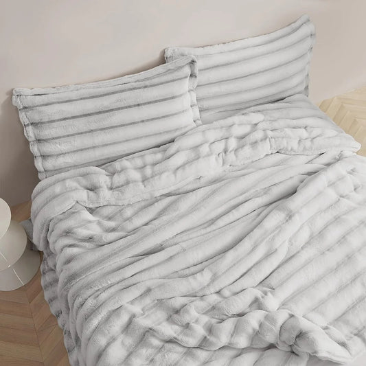 Jelly Rolls Chunky Bunny - Coma Inducer? Oversized Comforter Set - Snowy Black
