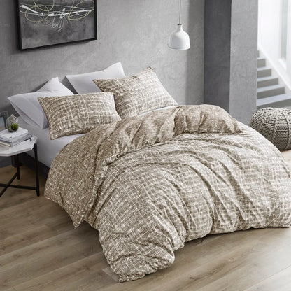 Chelsea Square Maca Modern Reversible Comforter Set