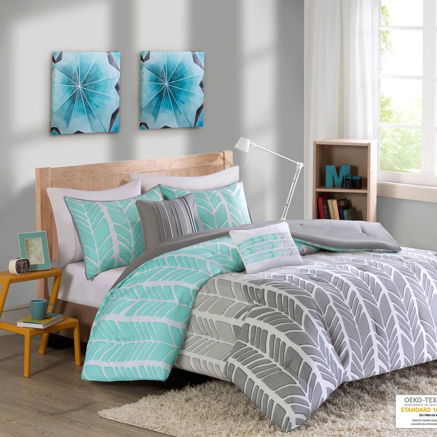 Kennedy Aqua/ Grey Comforter Set by Intelligent Design