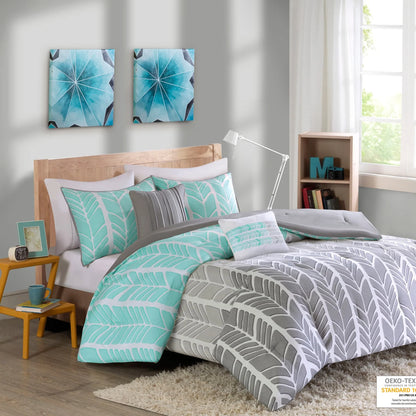 Kennedy Aqua/ Grey Comforter Set by Intelligent Design