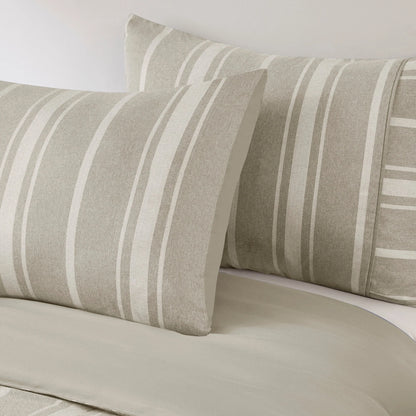 Beautyrest Kent 3 Piece Striped Herringbone Oversized Comforter Set