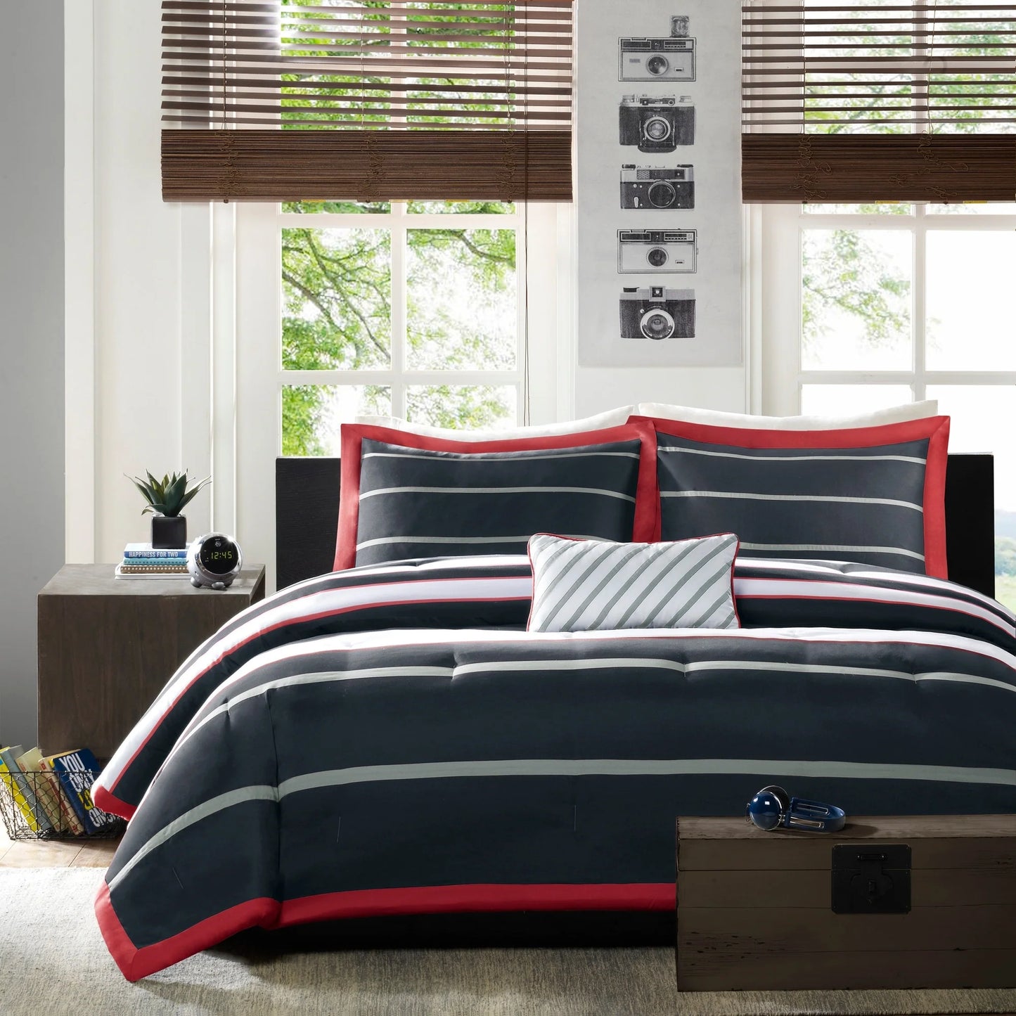 Intelligent Design Garrett Comforter Set