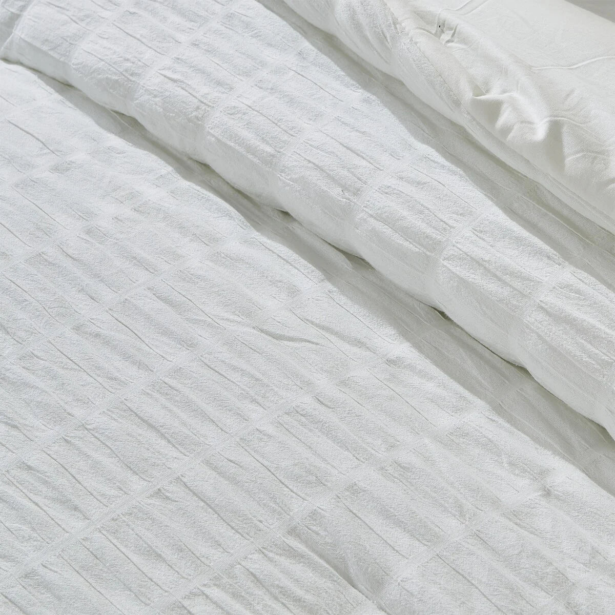 Patina Vie Maison Down Alternative Reversible Puckered Stripe 3 Pc. Comforter Set