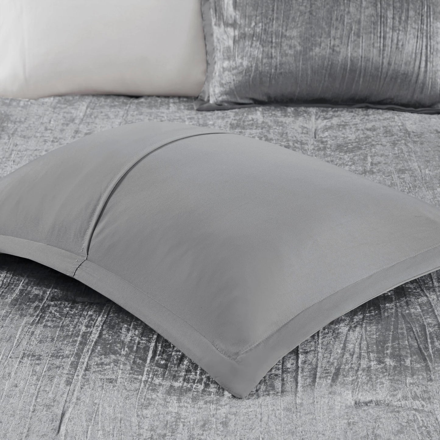 Madison Park Reagan 5 Piece Crinkle Velvet Comforter Set