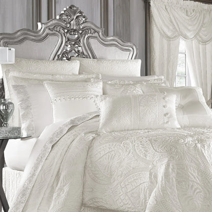 J. Queen New York Bianco Comforter Set