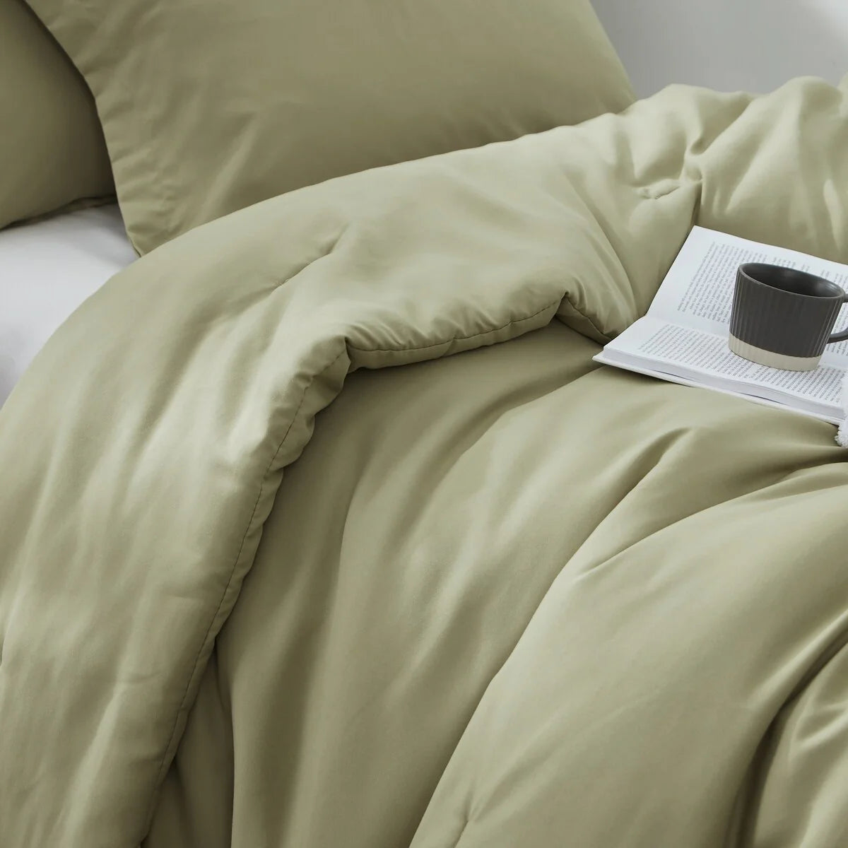 Dorm Haul? - Cozy College Comforter Set - Twin XL Bedding