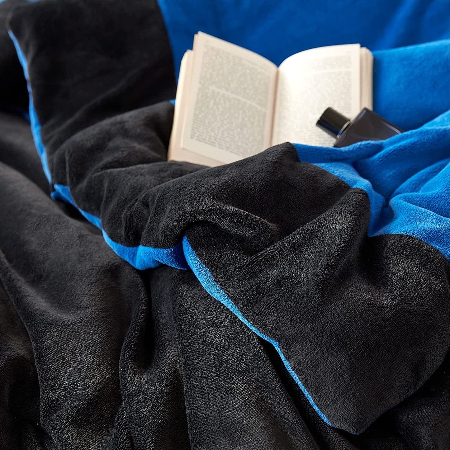 Even Heroes Need Sleep? - Coma Inducer? Oversized Comforter Set - Thickest Blue Line